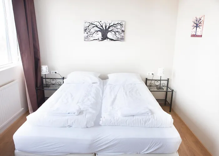 Lyngas Guesthouse